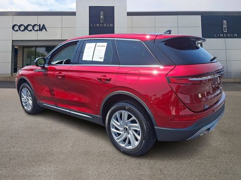 Certified 2025 Lincoln Corsair AWD image 6