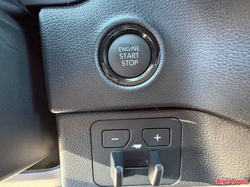 New 2026 Toyota Tundra SR5 AWD/4WD image 22