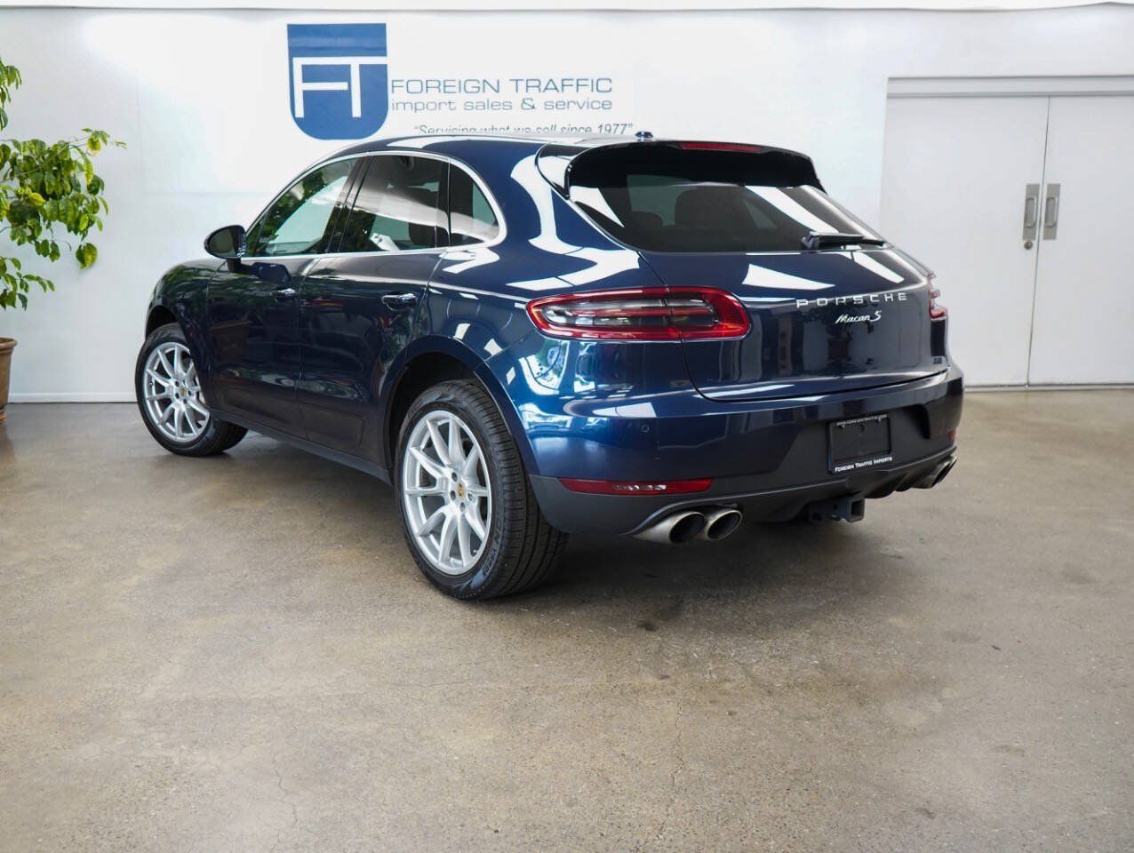 Used 2018 Porsche Macan S AWD/4WD image 5