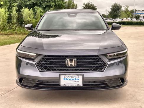 Used 2025 Honda Accord SE image 7