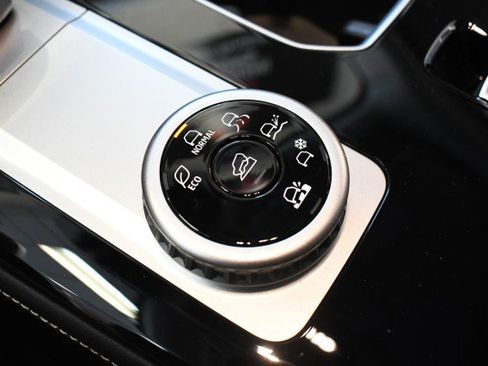 New 2026 Mitsubishi Outlander ES AWD/4WD image 34