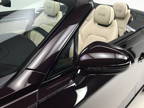 Used 2024 Bentley Continental GT V8 image 10