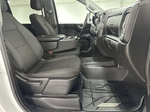 Used 2024 Chevrolet Silverado 2500 Custom w/ Custom Value Package AWD/4WD image 19