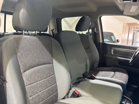 Used 2014 RAM 2500 SLT w/ Luxury Group AWD/4WD image 44