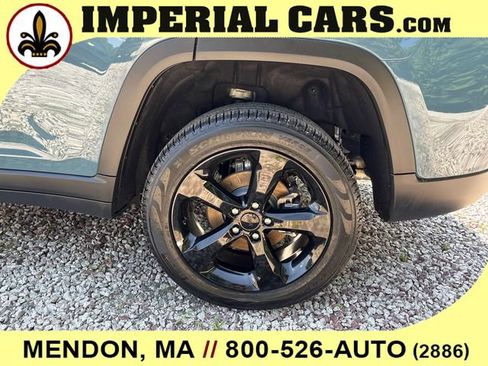 New 2026 Jeep Grand Cherokee Limited w/ Limited Altitude Package AWD/4WD image 8