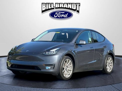Used 2021 Tesla Model Y Long Range AWD/4WD image 7