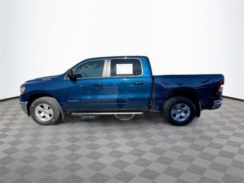 Used 2021 RAM 1500 Big Horn image 4