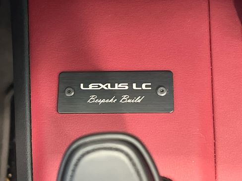 Used 2024 Lexus LC 500 Convertible image 2