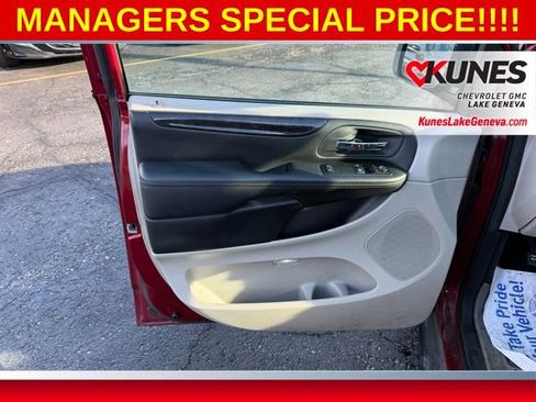 Used 2014 Dodge Grand Caravan American Value Package w/ UConnect Hands-Free Group image 11