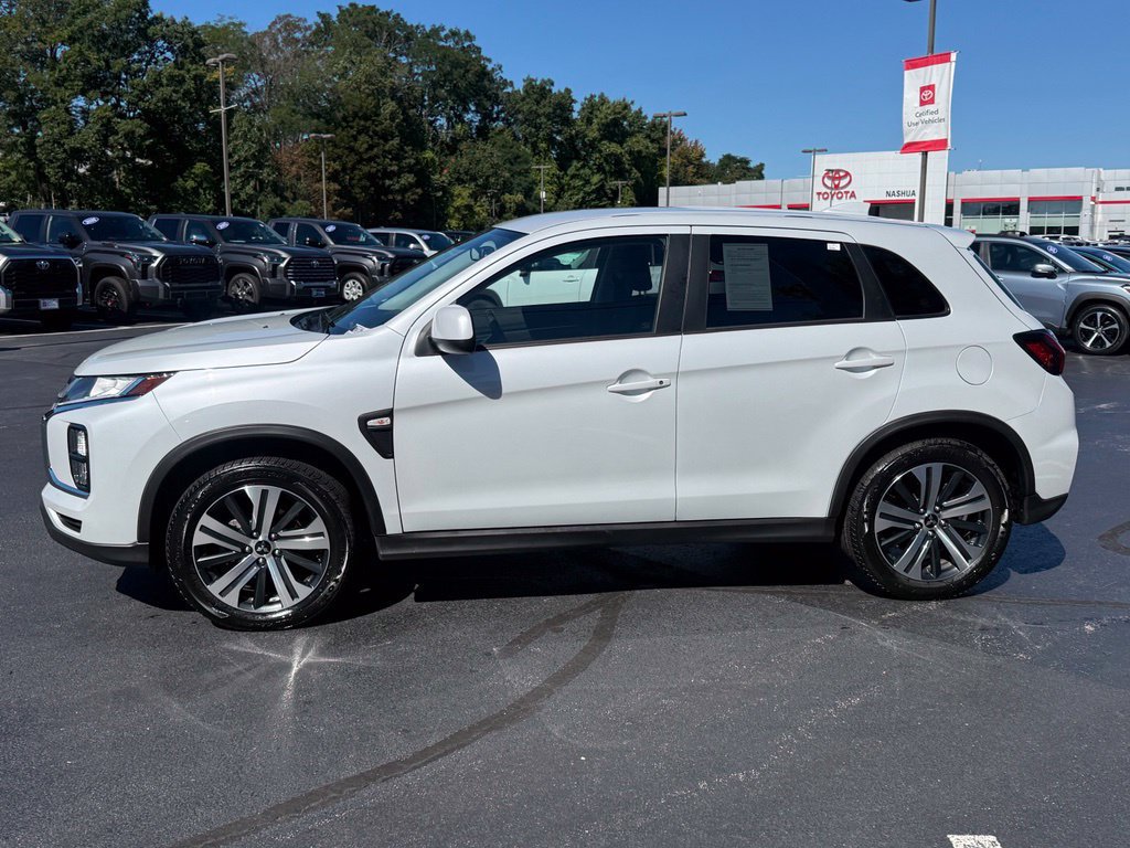 Used 2025 Mitsubishi Outlander Sport ES AWD/4WD image 3