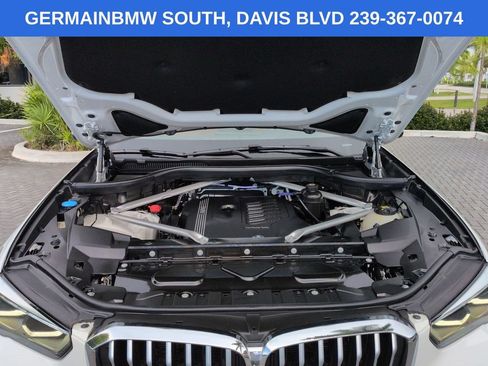 Certified 2023 BMW X5 sDrive40i w/ Premium Package RWD image 14