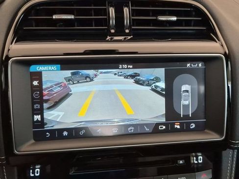 Used 2019 Jaguar F-PACE S AWD/4WD image 16