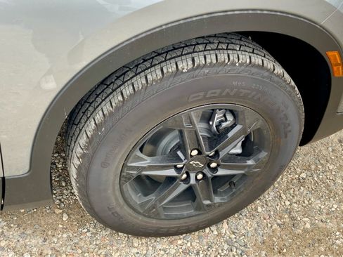 New 2025 Chevrolet Blazer LT w/ Midnight/Sport Edition image 19