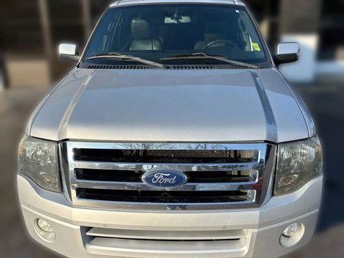 Used 2012 Ford Expedition Limited image 9