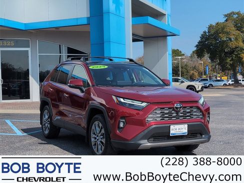 Used 2025 Toyota RAV4 Limited image 1