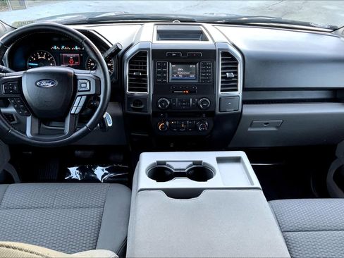 Used 2017 Ford F150 XLT w/ Equipment Group 301A Mid RWD image 14