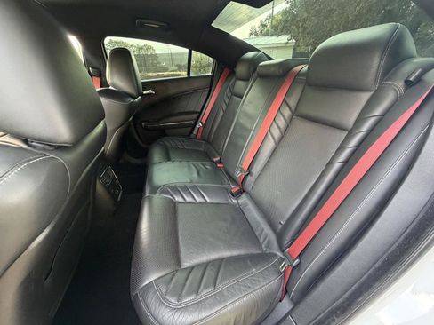 Used 2019 Dodge Charger SRT Hellcat w/ Navigation & Travel Group RWD image 21