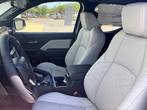 New 2026 Toyota Tacoma Limited AWD/4WD image 11