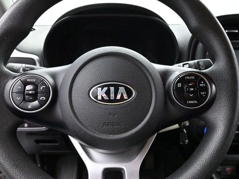 Used 2020 Kia Soul S FWD image 15