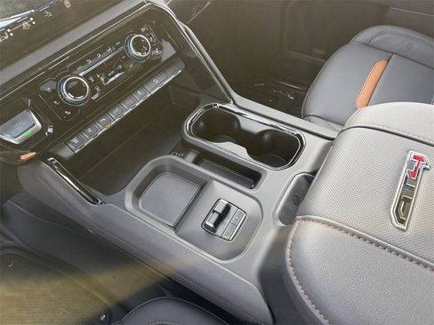 New 2026 GMC Sierra 3500 AT4 w/ AT4 Premium Plus Package image 25