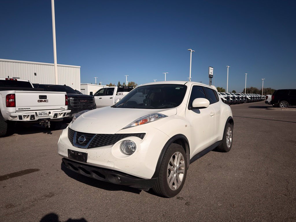 Used 2013 Nissan Juke SL FWD image 1