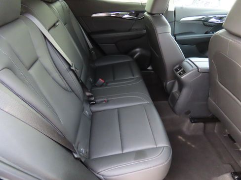 Used 2025 Buick Envision Preferred image 13