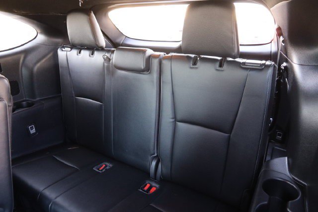 Used 2023 Toyota Highlander XSE AWD/4WD image 12