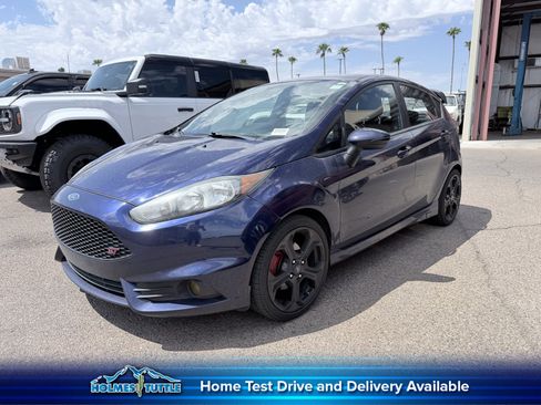 Used 2016 Ford Fiesta ST FWD image 1