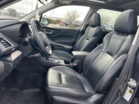 Used 2022 Subaru Forester Limited image 24