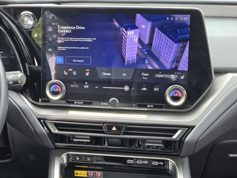 Used 2025 Lexus TX 350 AWD w/ Technology Package image 13