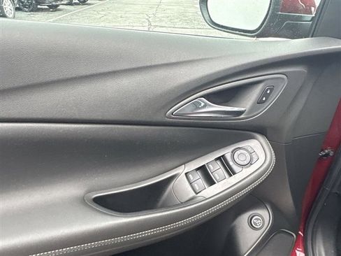 Used 2023 Buick Encore GX Select w/ Sport Touring Package image 22