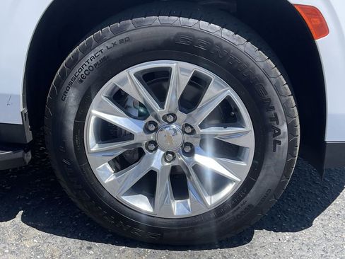 Used 2023 GMC Yukon Denali image 33