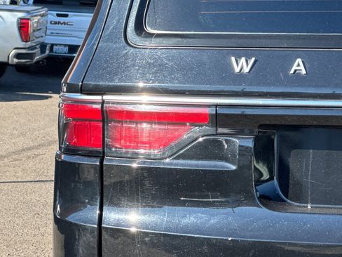 Used 2022 Jeep Wagoneer Series III image 49