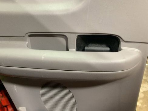 Used 1999 Ford F150 XLT image 19