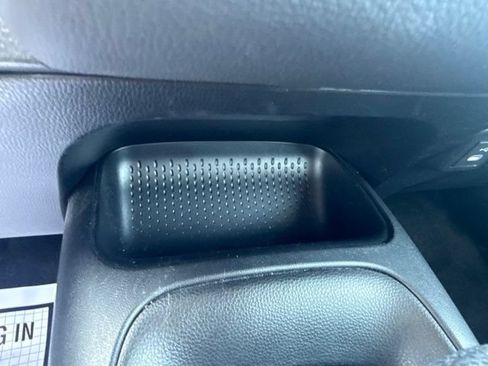 Used 2023 Toyota Corolla LE FWD image 20