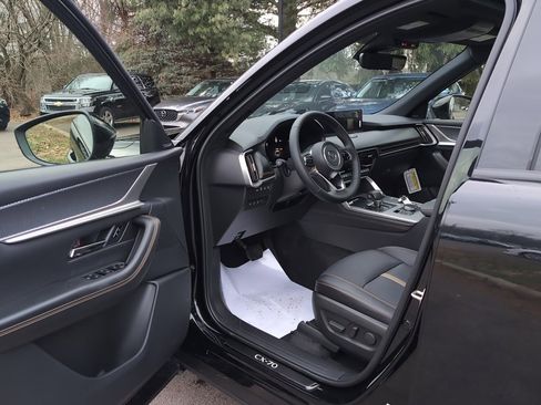 New 2026 MAZDA CX-70 3.3 Turbo w/ Premium Plus Pkg image 16