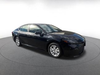 Used 2025 Toyota Camry LE video 2