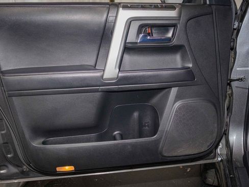 Used 2022 Toyota 4Runner TRD Sport image 10