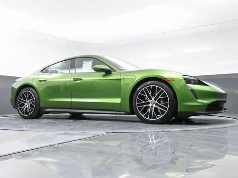 Used 2023 Porsche Taycan image 47