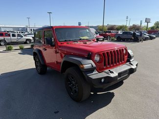 Used 2023 Jeep Wrangler Sport AWD/4WD video 1