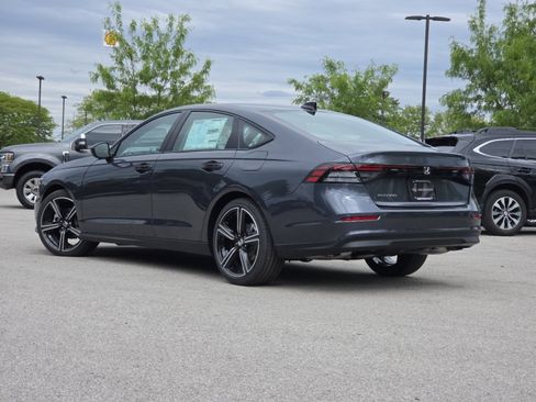 New 2026 Honda Accord SE image 18