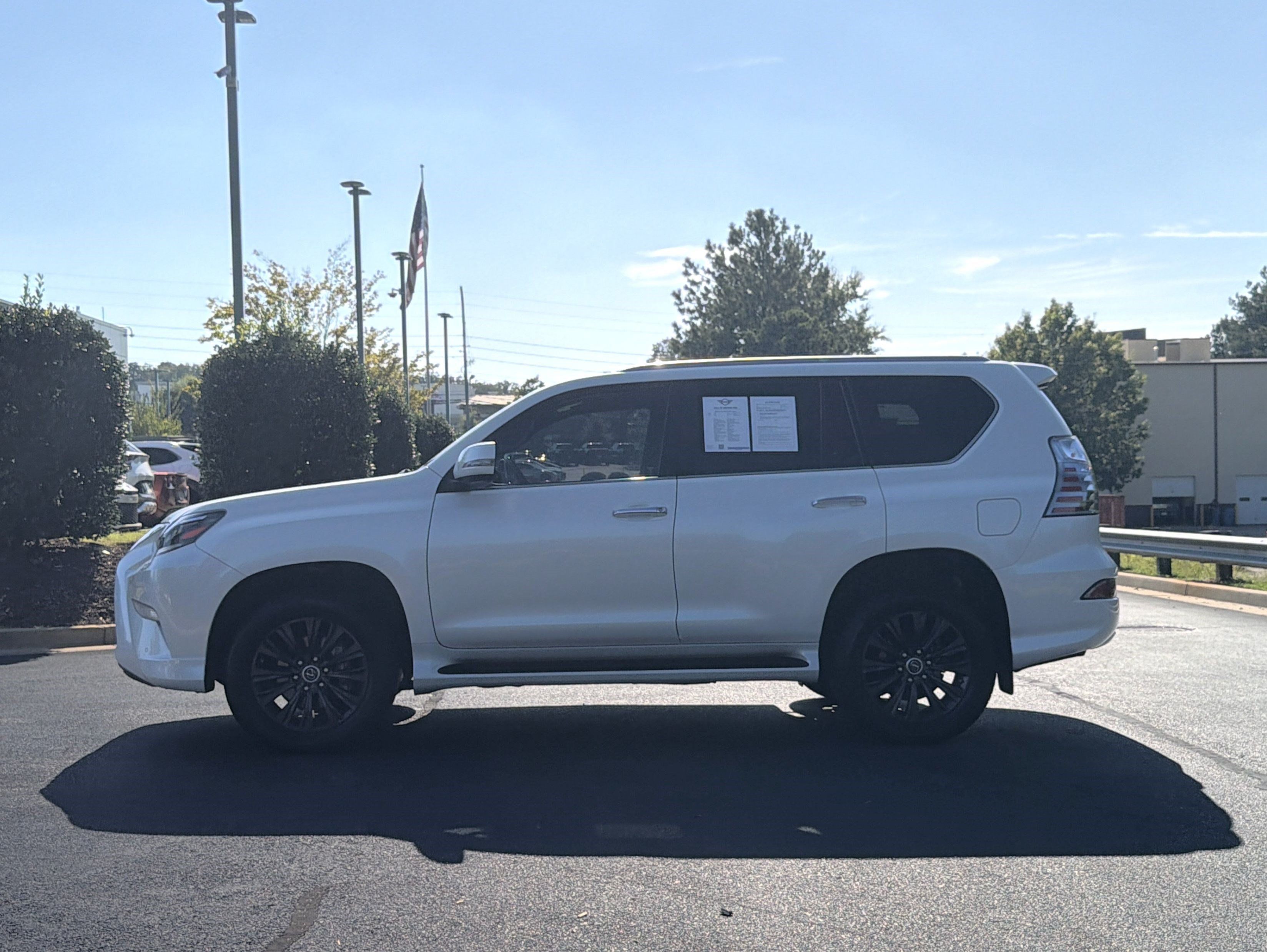 Used 2023 Lexus GX 460 Luxury AWD/4WD image 15