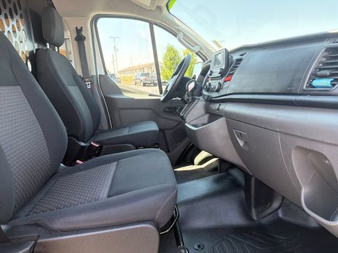 Used 2025 Ford Transit 250 Low Roof w/ Exterior Upgrade Package RWD image 18