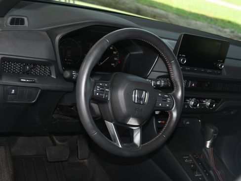 Used 2024 Honda CR-V Sport image 8