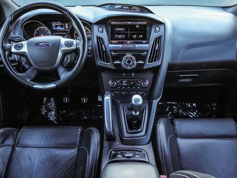 Used 2013 Ford Focus ST FWD image 16