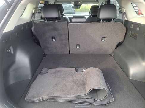 Used 2024 Kia Sportage EX image 10