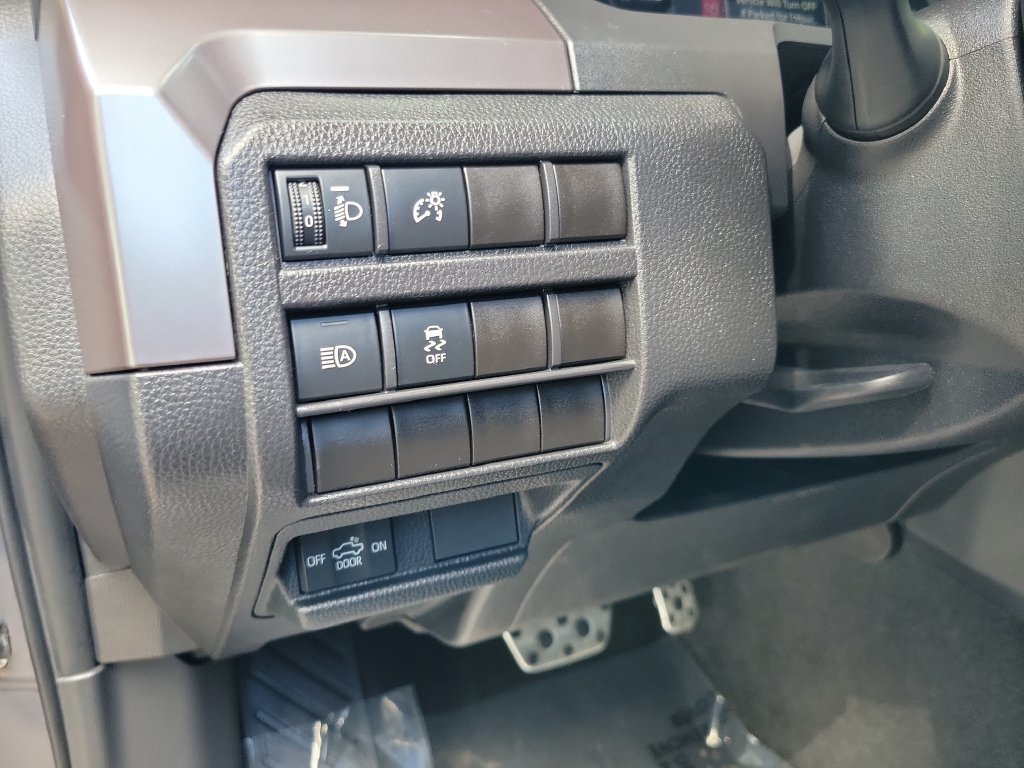Used 2025 Toyota Tacoma TRD Sport RWD image 16
