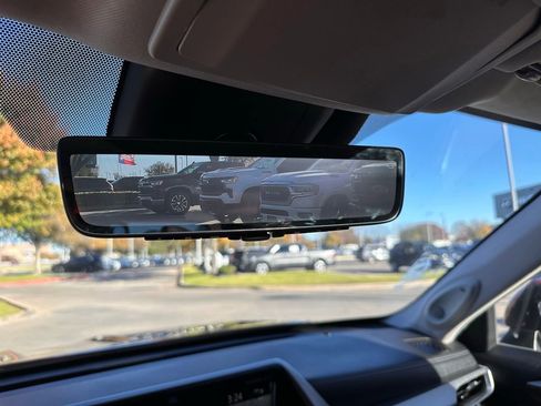 Used 2021 Toyota Highlander Platinum image 36