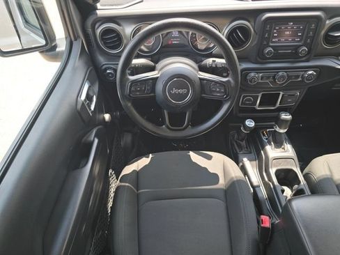 Used 2020 Jeep Wrangler Unlimited Sport AWD/4WD image 4