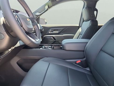 New 2026 Chevrolet Silverado EV LT w/ Plus Package AWD/4WD image 21